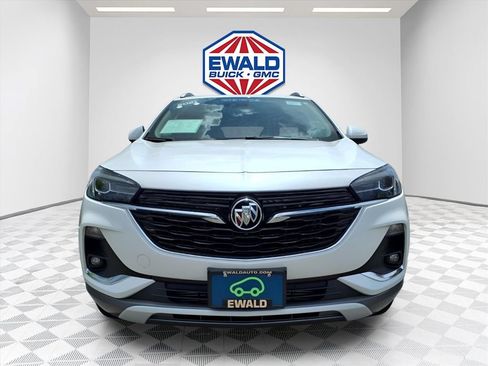 Certified 2021 Buick Encore GX Essence w/ Advanced Technology Package AWD/4WD image 7