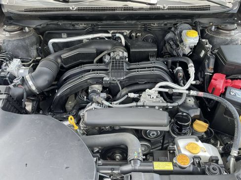 Certified 2024 Subaru Outback Limited AWD/4WD image 16