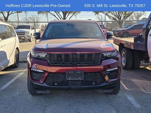 Certified 2023 Jeep Grand Cherokee Limited w/ Luxury Tech Group II image 2