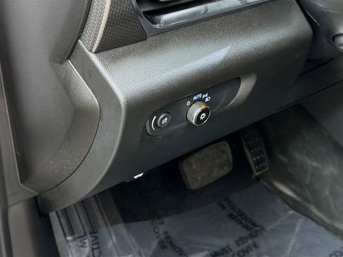 Used 2023 Chevrolet Traverse Premier w/ Redline Edition image 12