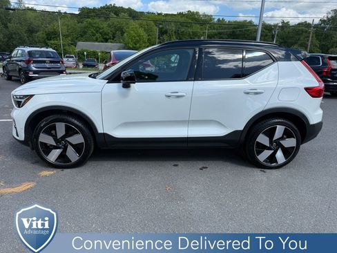Certified 2023 Volvo XC40 Recharge Ultimate w/ Protection Package Premier AWD/4WD image 5