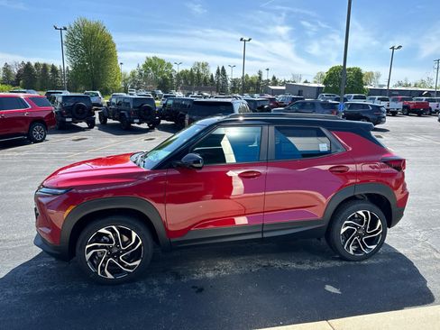 New 2026 Chevrolet TrailBlazer RS w/ Convenience Package AWD/4WD image 10