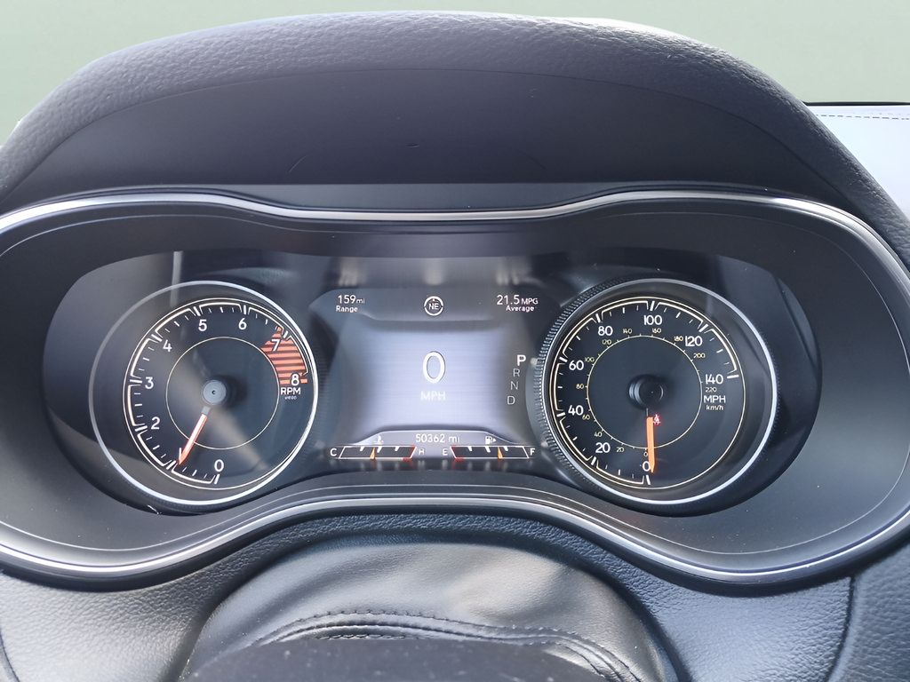 Used 2020 Jeep Cherokee Limited AWD/4WD image 19