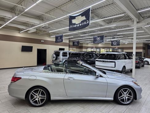 Used 2016 Mercedes-Benz E 550 Cabriolet image 7