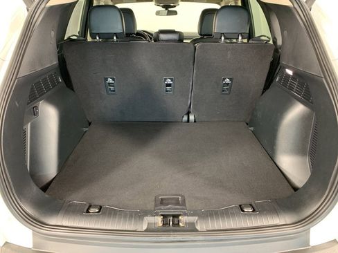 Used 2020 Ford Escape SEL image 13