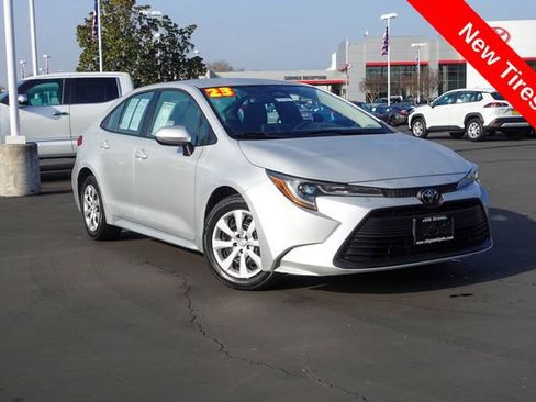 Certified 2023 Toyota Corolla LE image 2