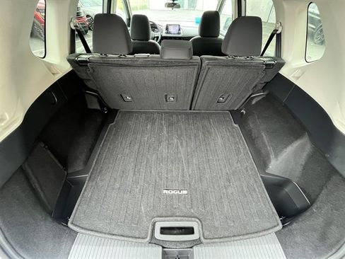 Used 2025 Nissan Rogue SV AWD/4WD image 53