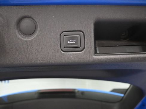 Used 2024 Chevrolet Equinox RS AWD/4WD image 12