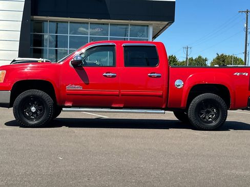 Used 2011 GMC Sierra 1500 SL AWD/4WD image 7