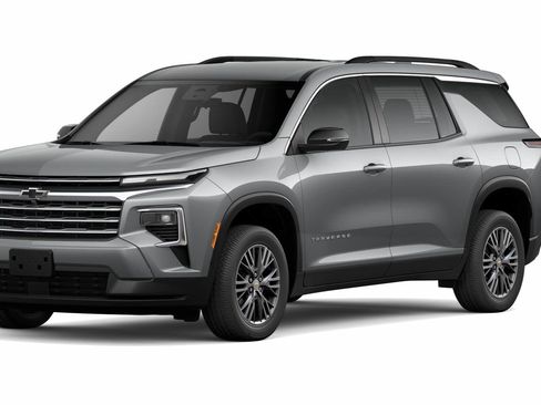 New 2026 Chevrolet Traverse LT image 1