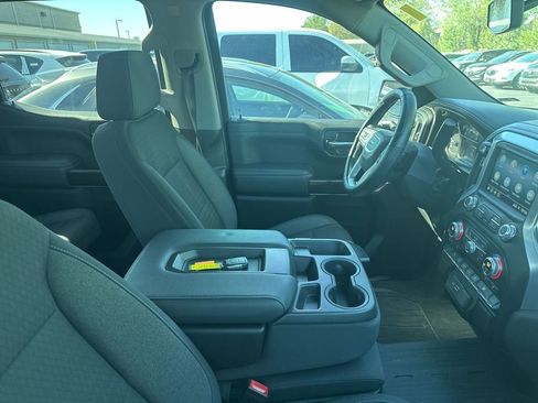 Used 2020 GMC Sierra 1500 Elevation w/ Elevation Value Package image 3