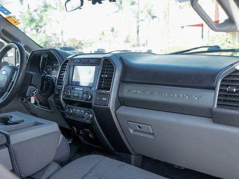 Used 2020 Ford F350 XLT w/ XLT Value Package AWD/4WD image 36