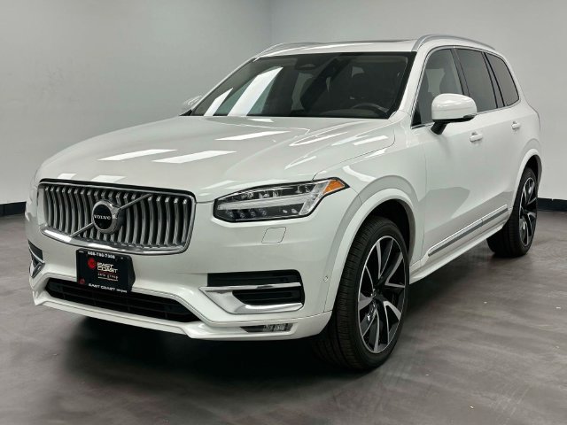 Used 2023 Volvo XC90 B6 Plus w/ Protection Package Premier AWD/4WD image 2