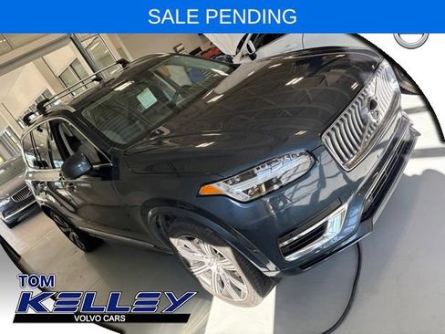 Used 2021 Volvo XC90 T8 Inscription w/ Advanced Package AWD/4WD image 3