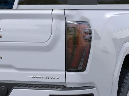 New 2026 GMC Sierra 2500 Denali w/ Denali Reserve Package image 14