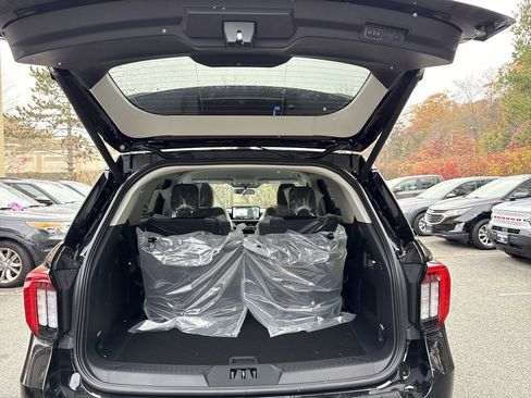 Used 2026 Ford Explorer Active image 34