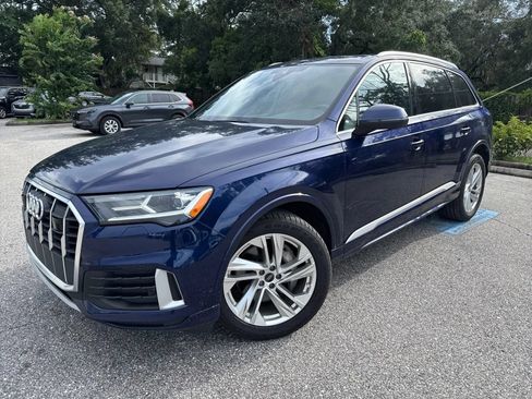 Used 2023 Audi Q7 2.0T Premium w/ Convenience Package AWD/4WD image 2
