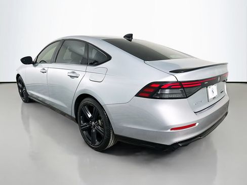 Used 2024 Honda Accord Sport image 7