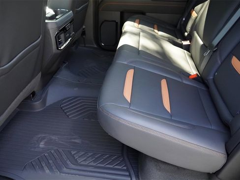 New 2026 GMC Sierra 1500 AT4 w/ AT4 Premium Package image 32