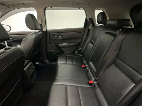 Certified 2022 Nissan Rogue SL w/ SL Premium Package AWD/4WD image 10