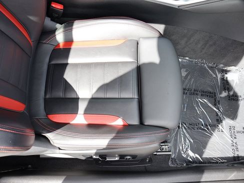 Used 2025 BMW M440i M440i w/ Premium Package image 35