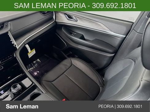 New 2026 Jeep Grand Cherokee Limited image 24