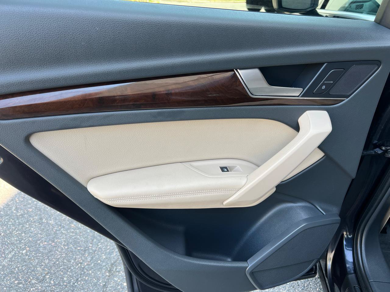Used 2019 Audi Q5 2.0T Premium Plus AWD/4WD image 12
