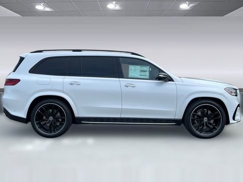New 2026 Mercedes-Benz GLS 580 4MATIC image 7