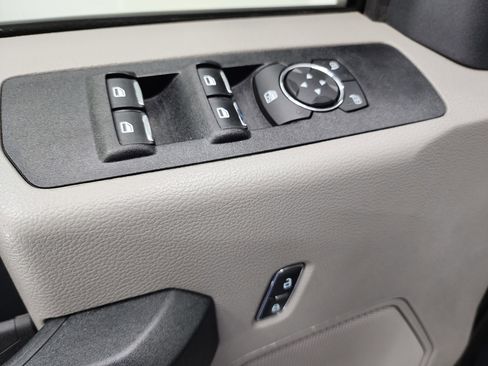 Used 2022 Ford F350 XL w/ Power Equipment Group image 37