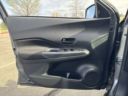 Certified 2024 Nissan Kicks S FWD image 27
