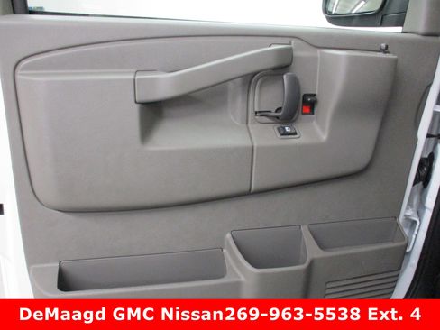 New 2025 GMC Savana 3500 image 13