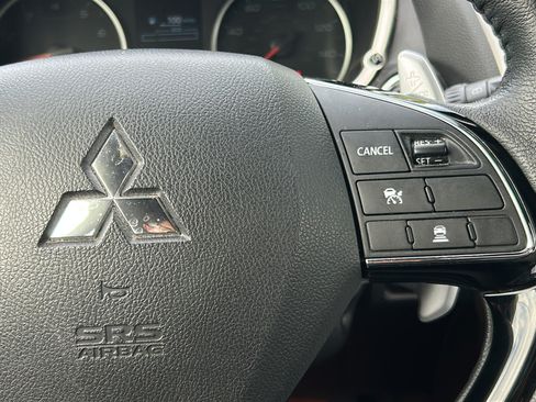 Used 2023 Mitsubishi Eclipse Cross SEL AWD/4WD image 29