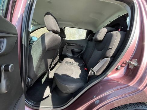 Certified 2019 Chevrolet Spark LS FWD image 17