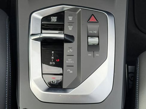 New 2025 BMW M235i xDrive w/ M Performance Package image 23