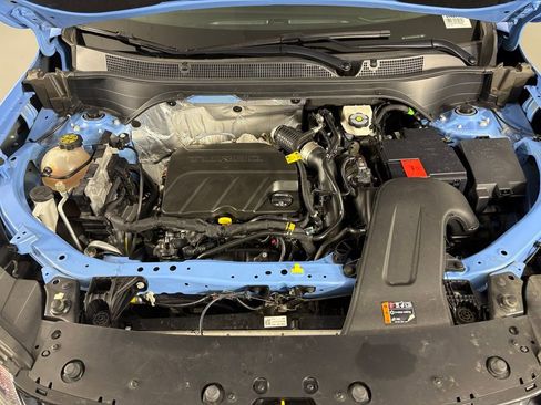 Used 2024 Chevrolet Trax RS image 42