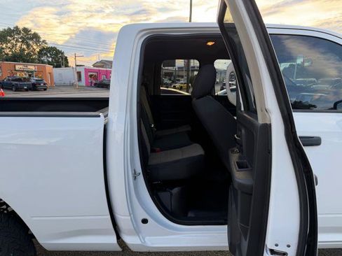 Used 2012 RAM 1500 Express AWD/4WD image 16