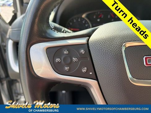 Used 2022 GMC Terrain SLT image 22