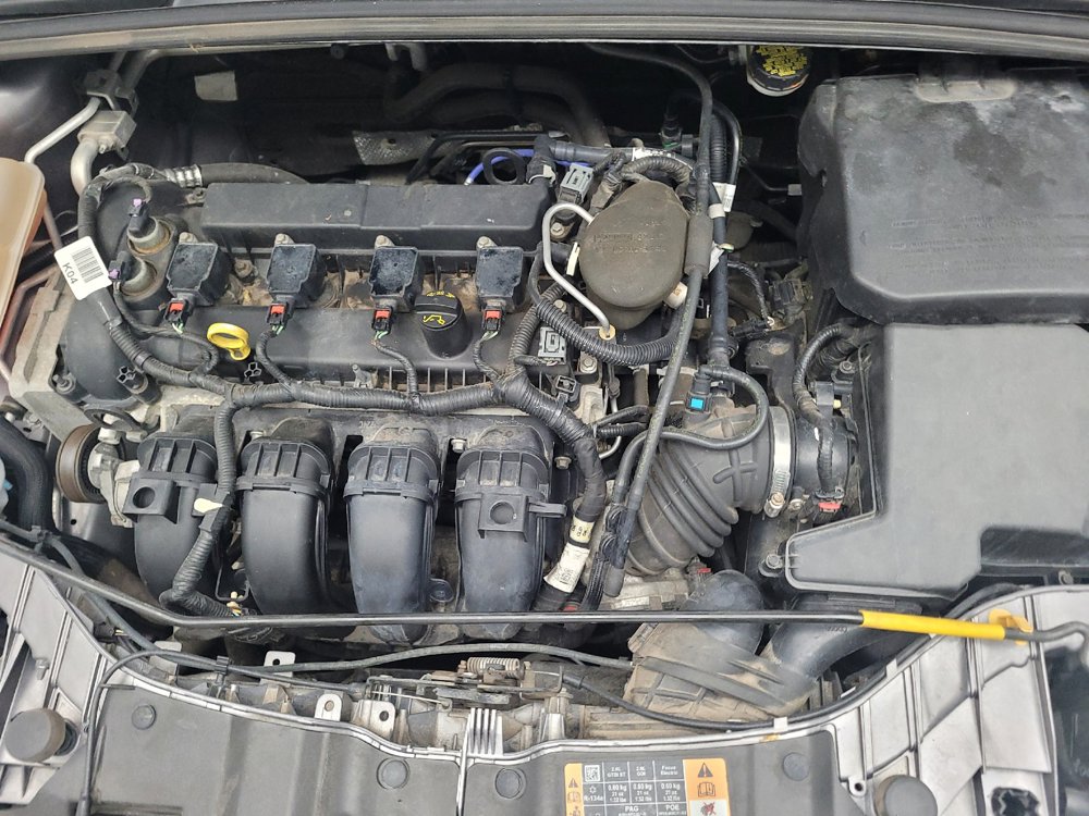 Used 2014 Ford Focus SE w/ SE Winter Package FWD image 30