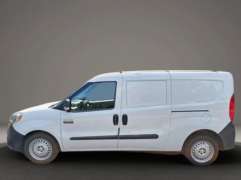 Used 2021 RAM ProMaster City Tradesman image 4