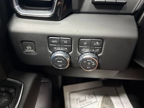 Used 2023 GMC Sierra 1500 Denali w/ Technology Package AWD/4WD image 14