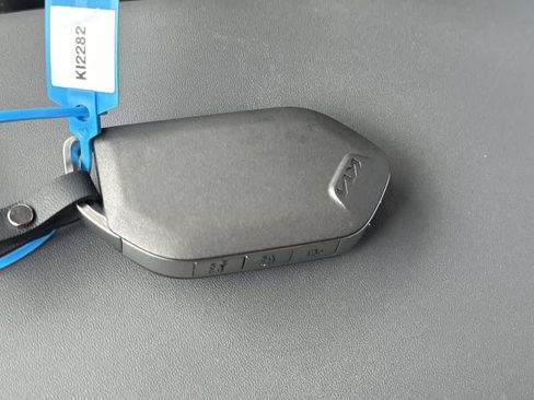 Certified 2025 Kia K4 FWD image 28