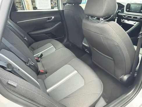 Used 2020 Hyundai Sonata SE w/ Cargo Package FWD image 12