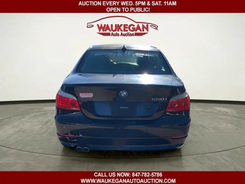 Used 2008 BMW 550i Sedan image 4