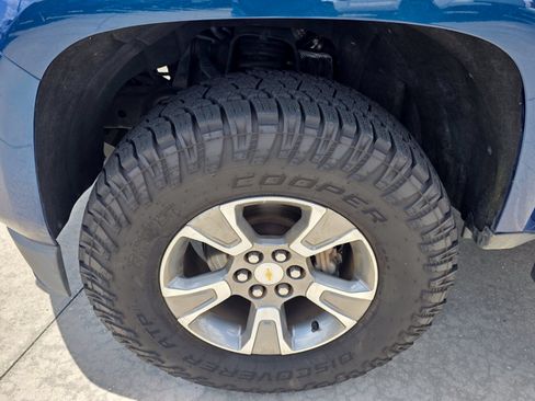 Used 2019 Chevrolet Colorado Z71 AWD/4WD image 8