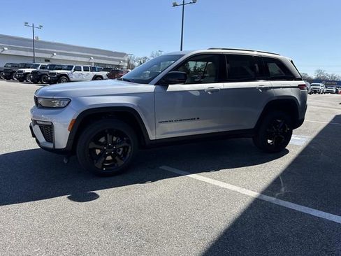 New 2026 Jeep Grand Cherokee Limited image 7