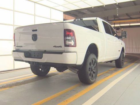 Used 2024 RAM 2500 Big Horn w/ Night Edition AWD/4WD image 8