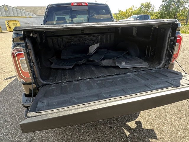 Used 2017 GMC Sierra 1500 Denali AWD/4WD image 10