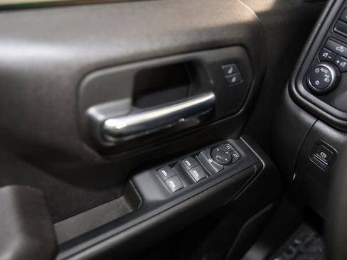 Used 2023 Chevrolet Silverado 2500 Custom w/ Custom Convenience Package image 23