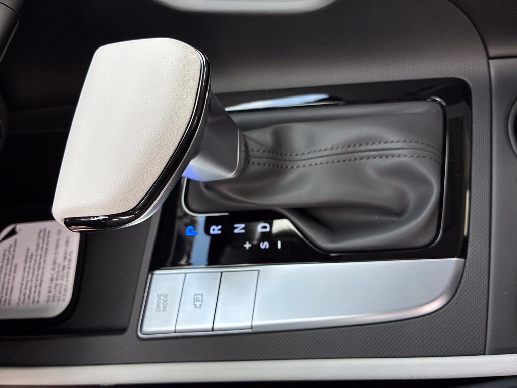 New 2026 Hyundai Elantra SEL Sport FWD image 36
