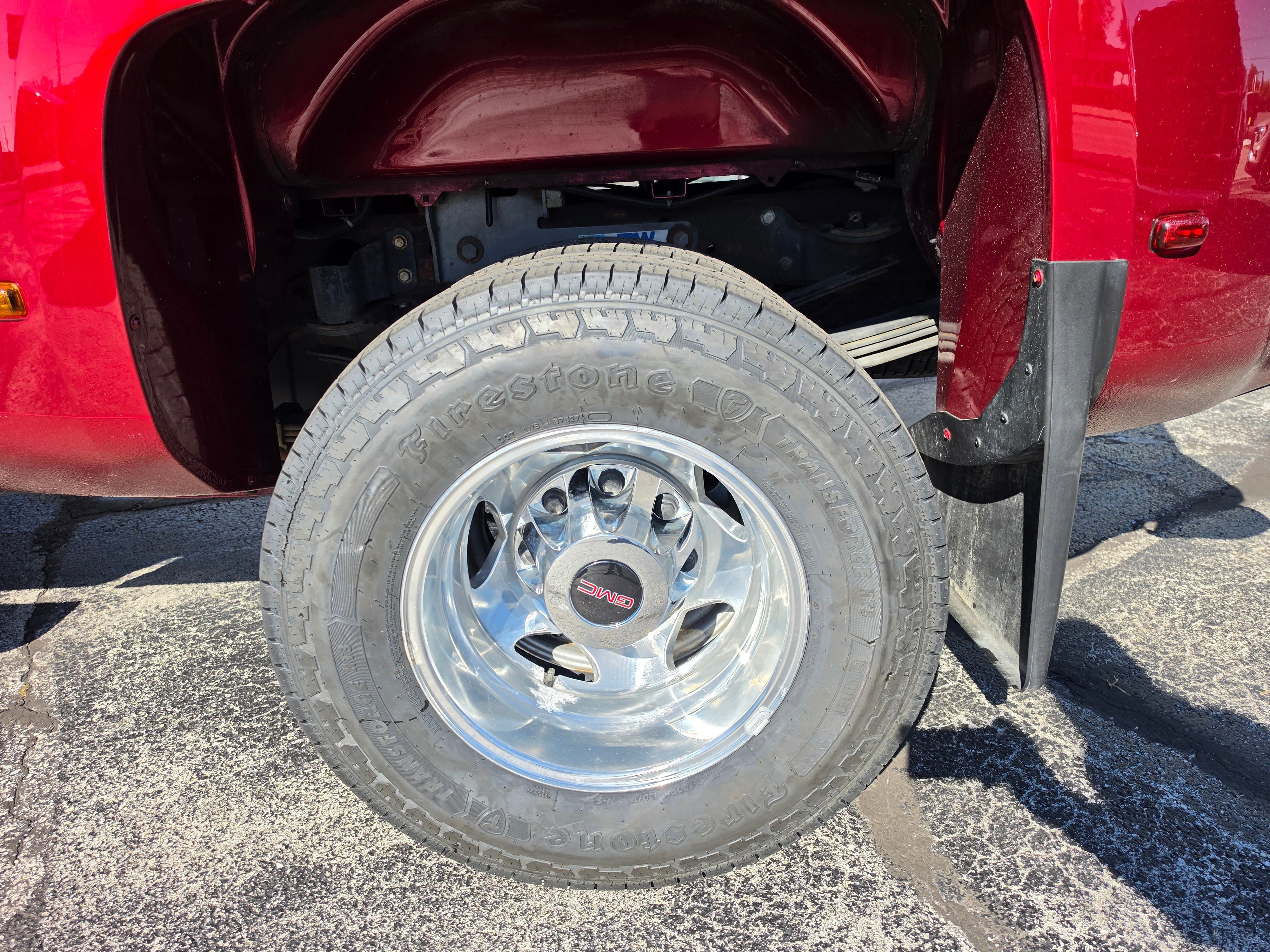 Used 2019 GMC Sierra 3500 Denali w/ Duramax Plus Package AWD/4WD image 15